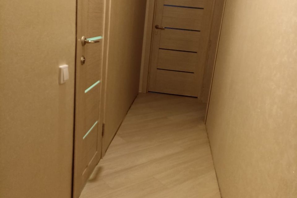 Сдаётся 2-комнатная квартира, 57 м²