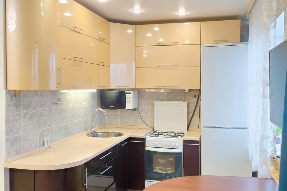 Продаётся 2-комнатная квартира, 42.5 м²