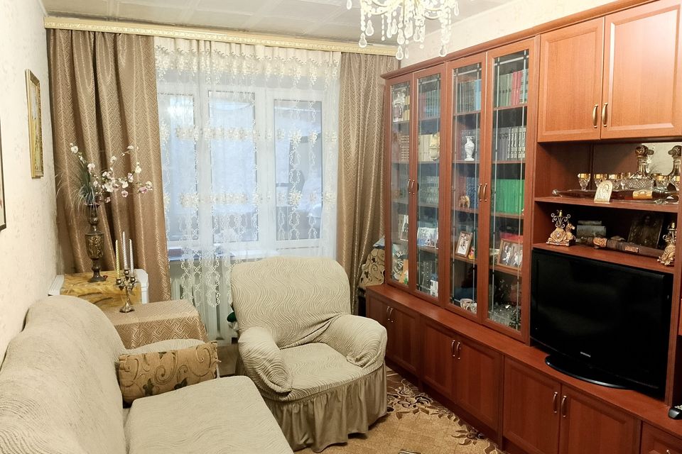 Продаётся 3-комнатная квартира, 56.1 м²