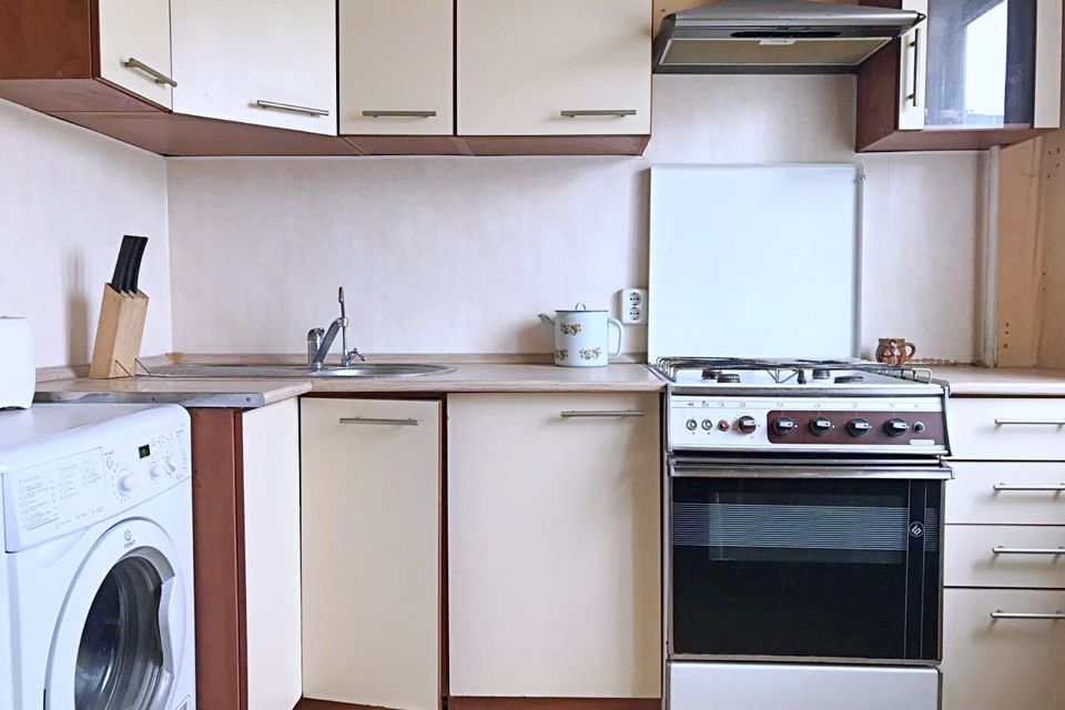 Продаётся 3-комнатная квартира, 72.8 м²