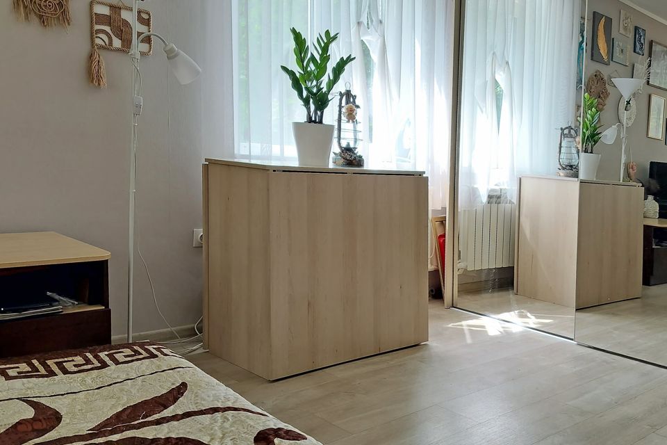 Продаётся 2-комнатная квартира, 42.2 м²