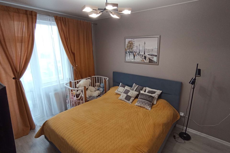 Продаётся 1-комнатная квартира, 35.8 м²