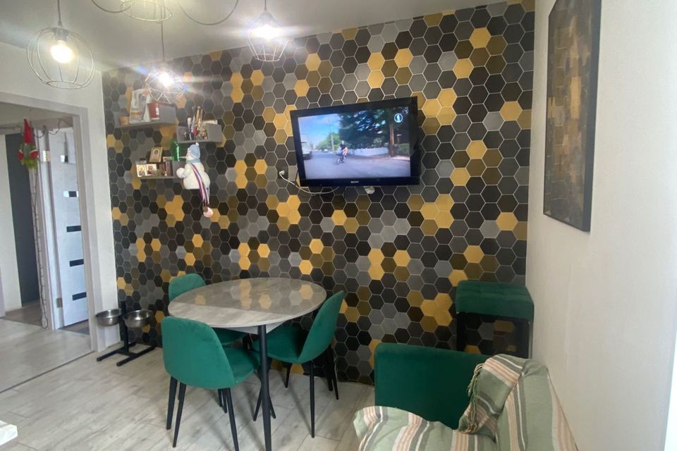 Продаётся 2-комнатная квартира, 59 м²
