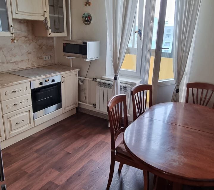 Продаётся 2-комнатная квартира, 56.3 м²