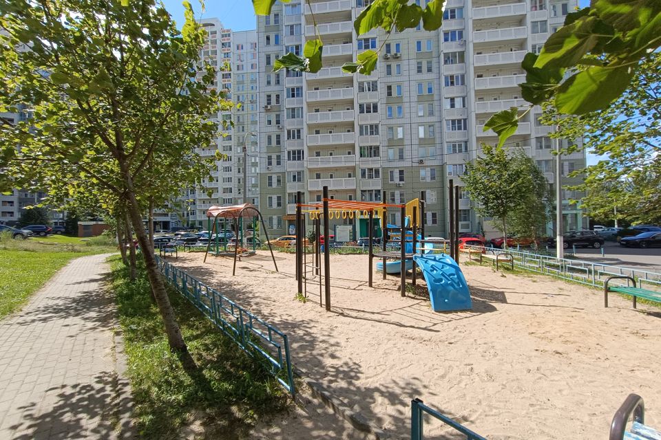 Продаётся 1-комнатная квартира, 38.1 м²