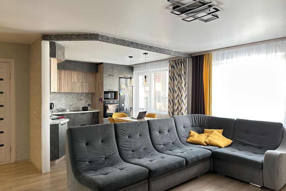 Продаётся 3-комнатная квартира, 70.3 м²