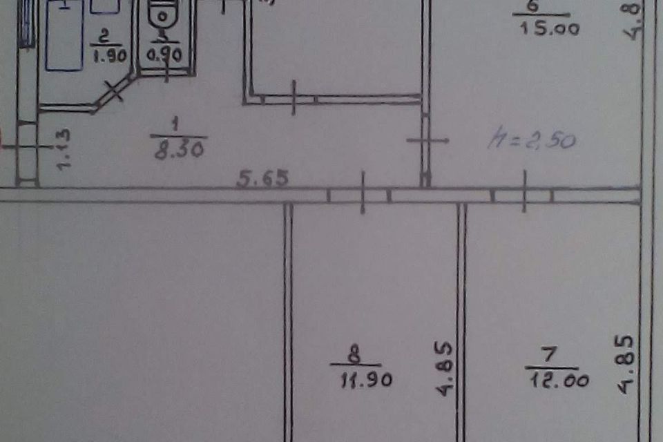 Продаётся 4-комнатная квартира, 65 м²