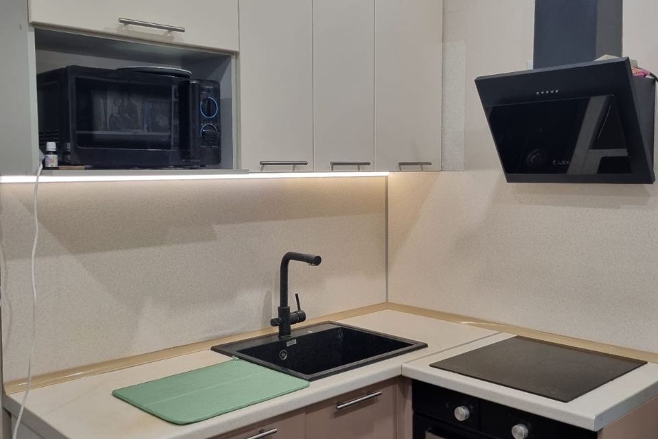 Продаётся 1-комнатная квартира, 38.3 м²