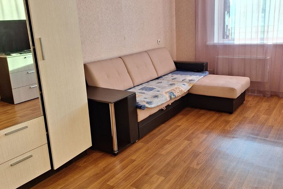 Продаётся 1-комнатная квартира, 37.7 м²
