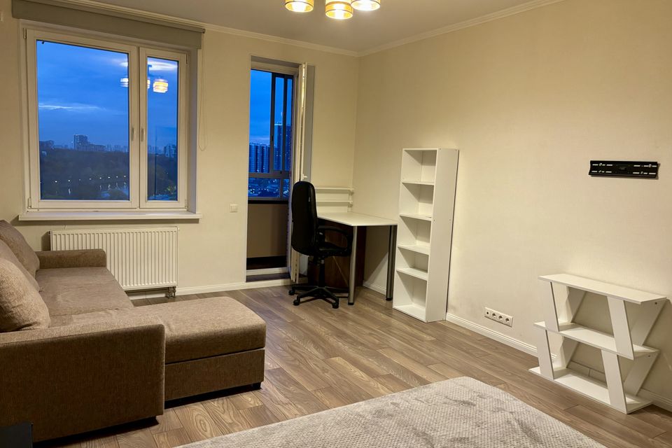 Продаётся 1-комнатная квартира, 55.2 м²