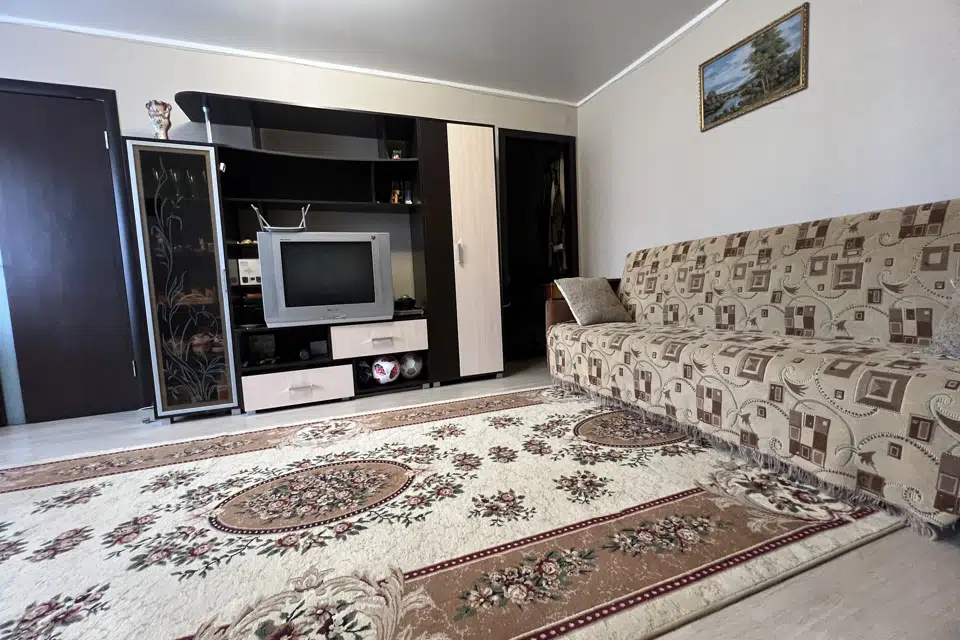 Продаётся 3-комнатная квартира, 45.1 м²