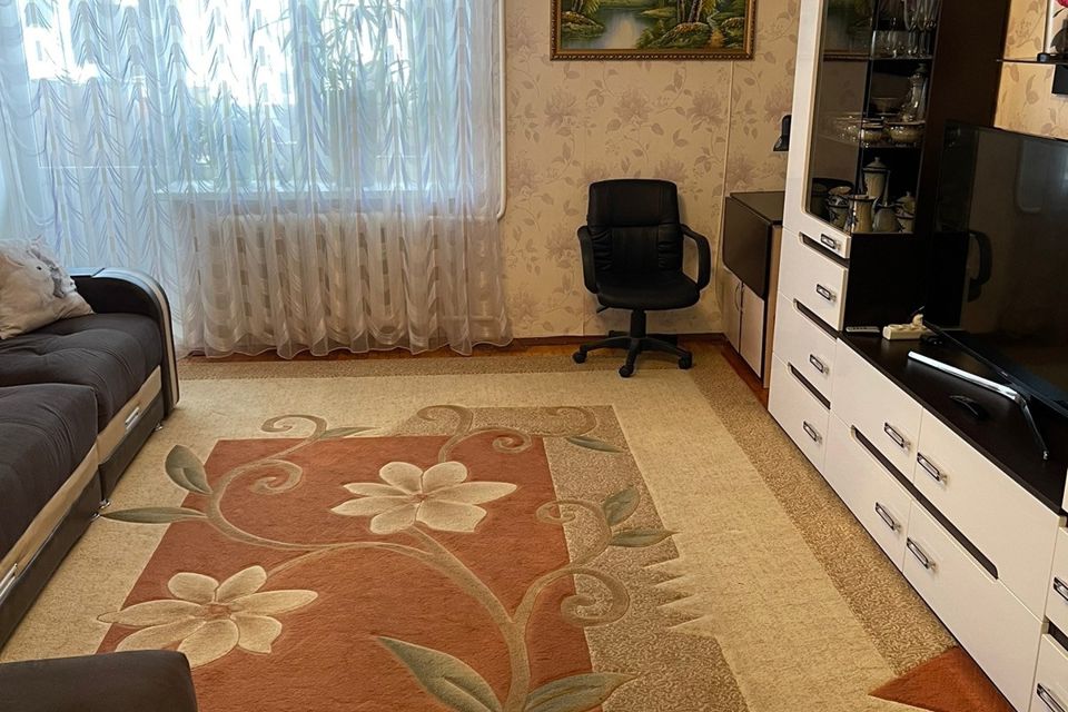 Продаётся 3-комнатная квартира, 65 м²