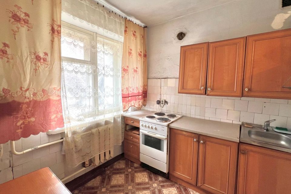 Продаётся 2-комнатная квартира, 40.7 м²