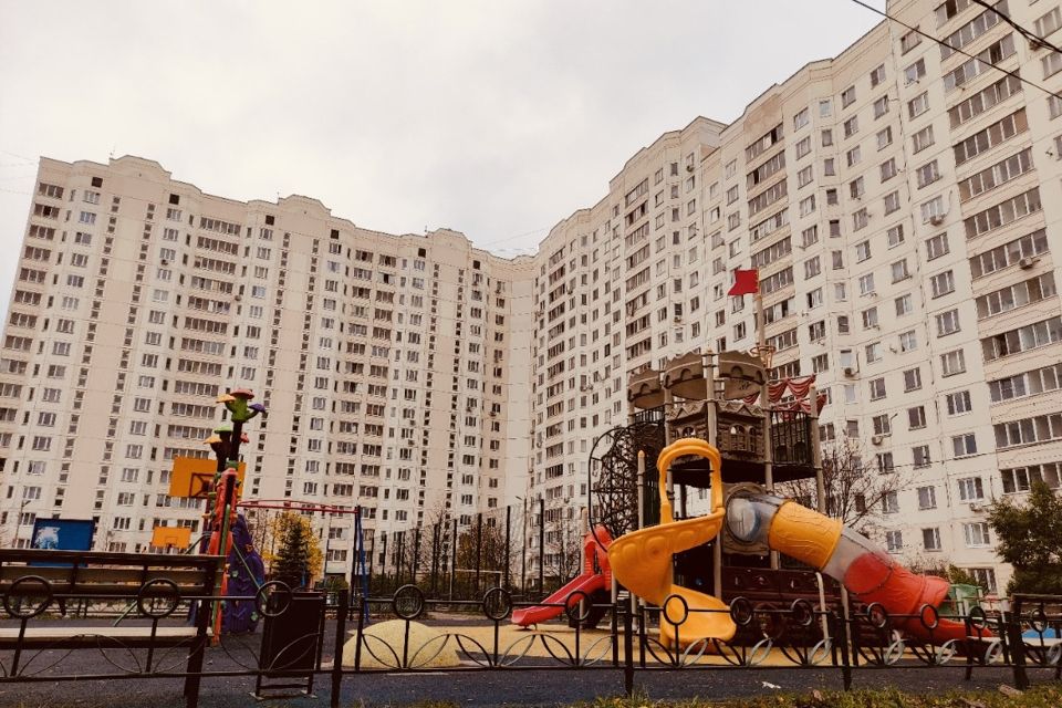 Продаётся 2-комнатная квартира, 62 м²