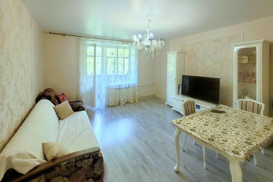 Продаётся 3-комнатная квартира, 68.1 м²