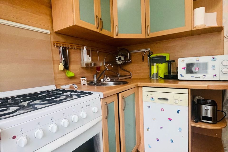 Продаётся 3-комнатная квартира, 58.7 м²