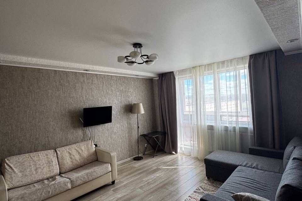 Продаётся 2-комнатная квартира, 42.6 м²