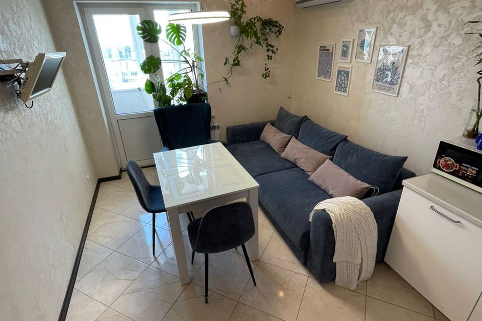 Продаётся 1-комнатная квартира, 44.7 м²