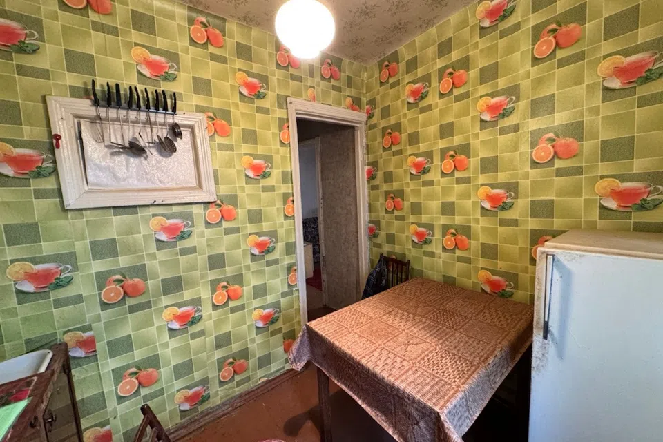Продаётся 3-комнатная квартира, 55.5 м²