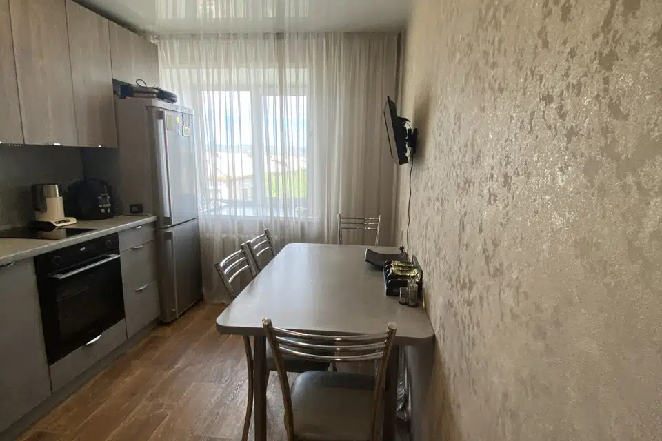 Продаётся 4-комнатная квартира, 89.2 м²