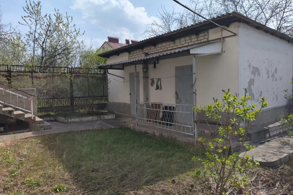 Продаётся 2-этажный дом, 240 м²