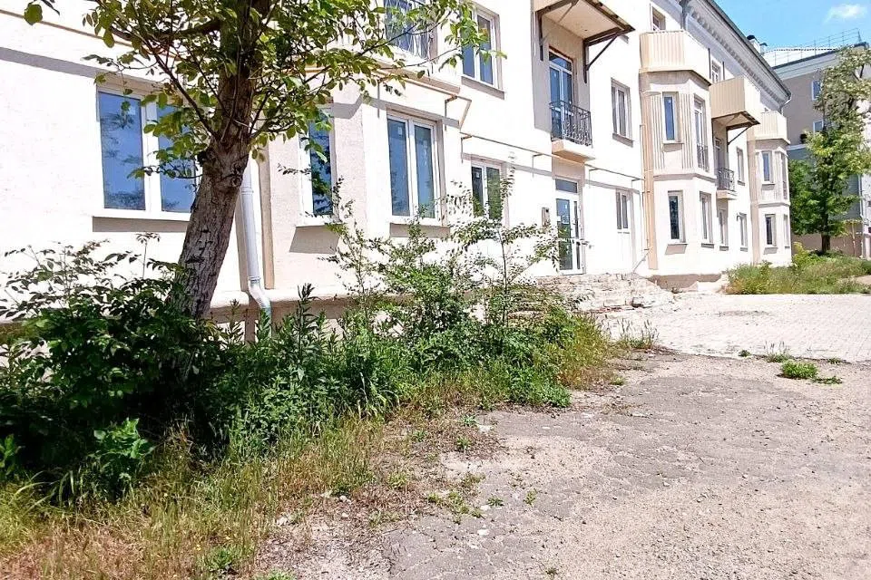 Продаётся 3-комнатная квартира, 64.8 м²