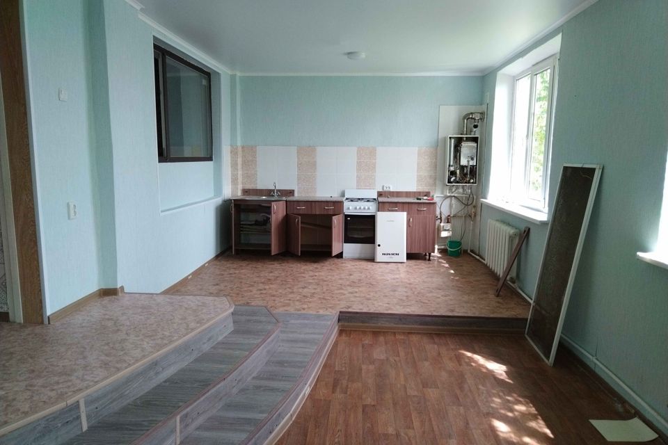 Продаётся 3-комнатная квартира, 94 м²