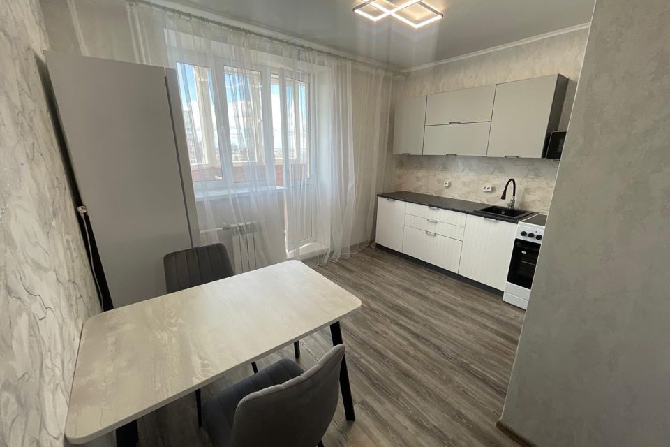 Продаётся 1-комнатная квартира, 41.8 м²