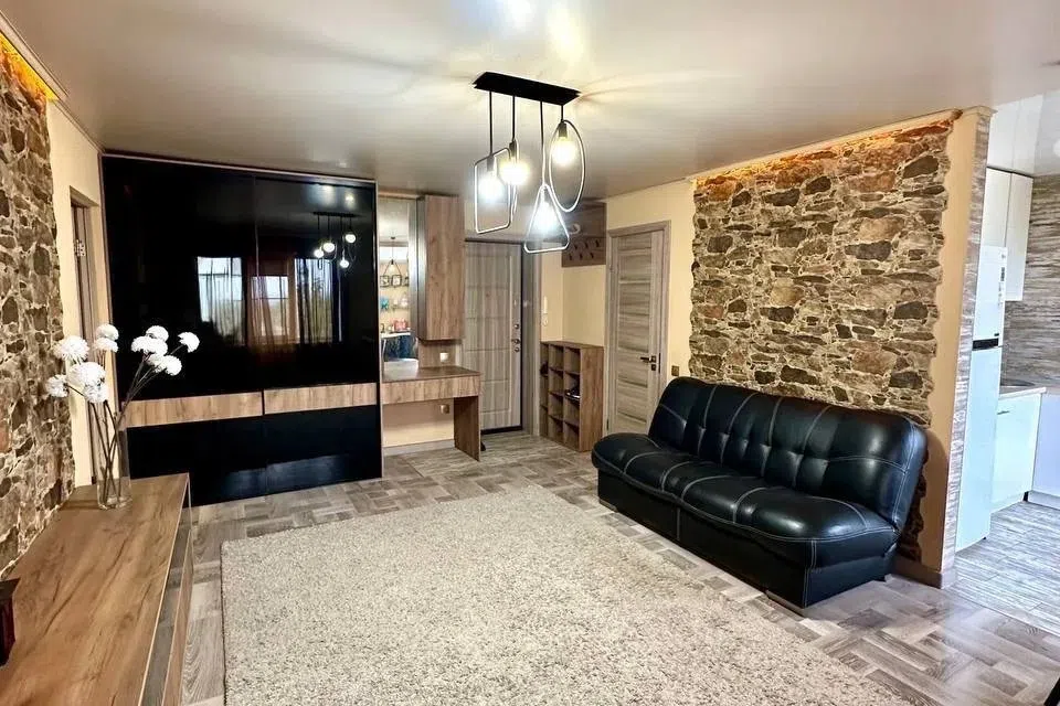 Продаётся 2-комнатная квартира, 48.3 м²