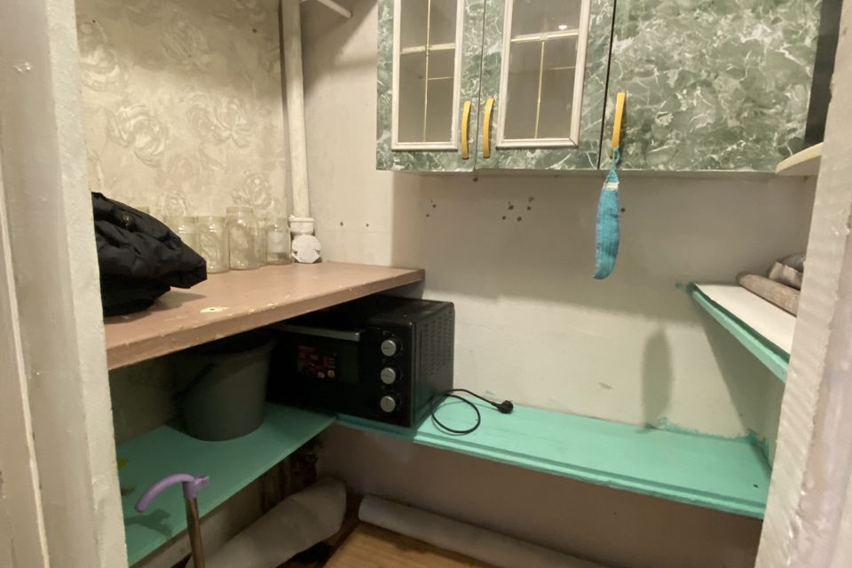 Продаётся 4-комнатная квартира, 73 м²