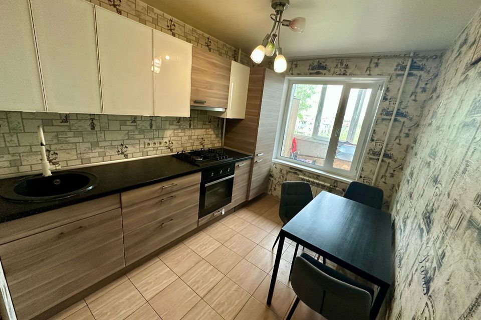 Продаётся 3-комнатная квартира, 74.2 м²