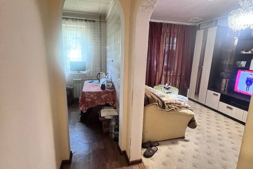 Продаётся 3-комнатная квартира, 60 м²