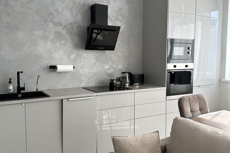 Продаётся 1-комнатная квартира, 43.1 м²