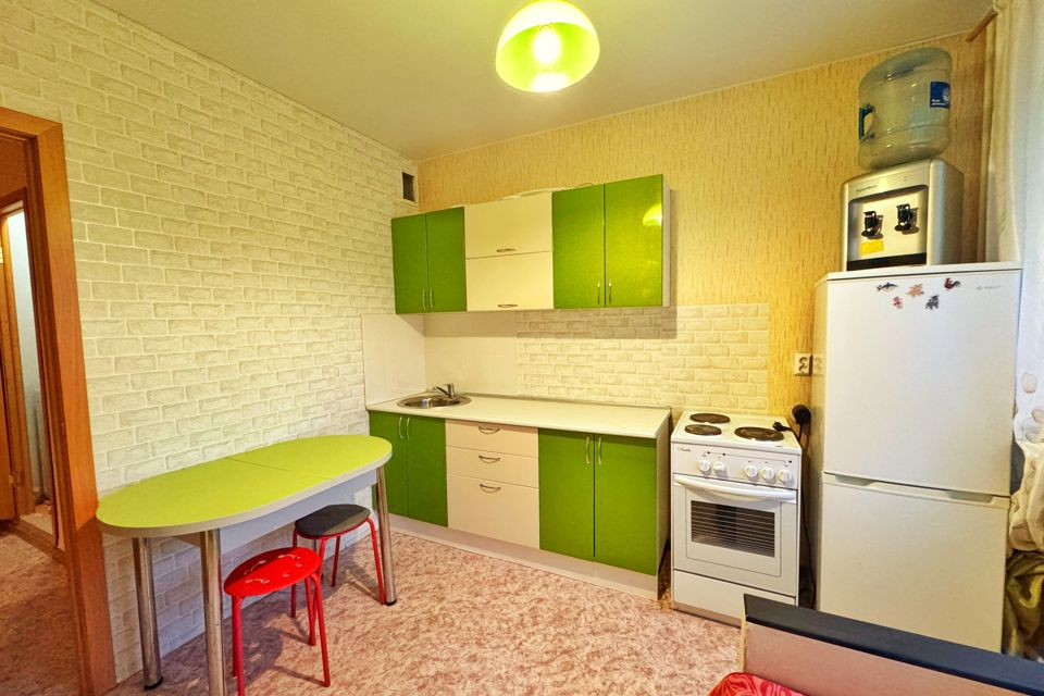 Продаётся 1-комнатная квартира, 40.6 м²