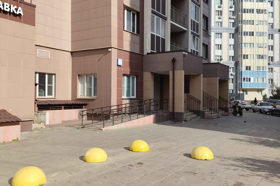 Продаётся 2-комнатная квартира, 56.9 м²