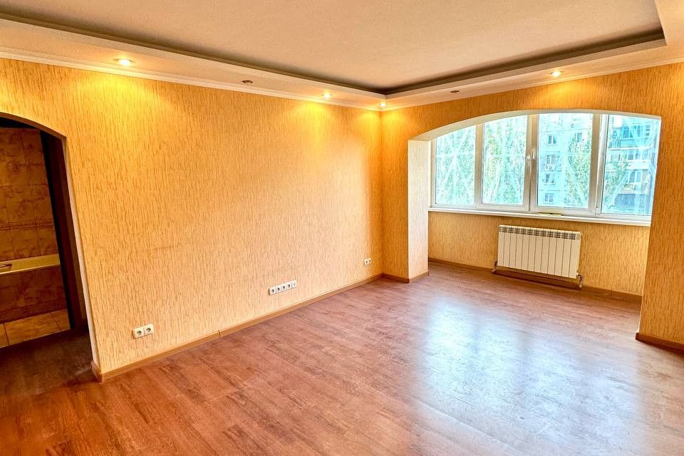 Продаётся 3-комнатная квартира, 61.05 м²
