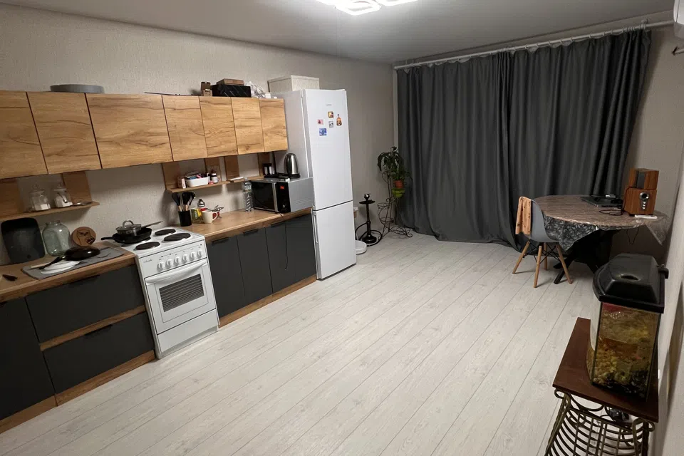 Продаётся 3-комнатная квартира, 83.5 м²