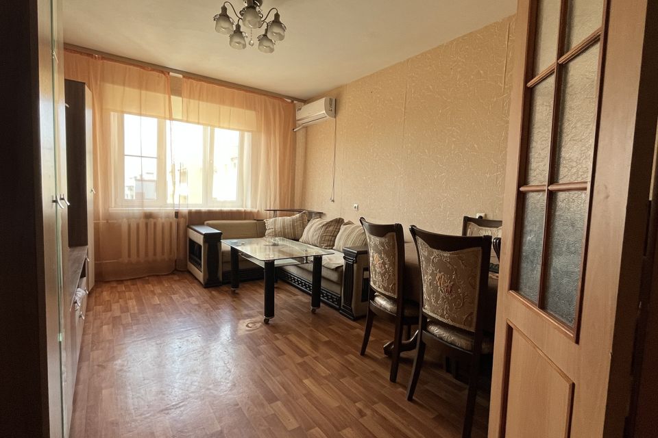 Продаётся 3-комнатная квартира, 70 м²