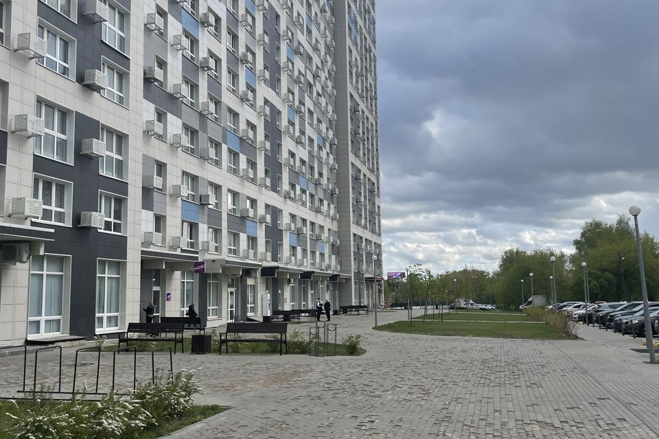 Продаётся 1-комнатная квартира, 42.3 м²