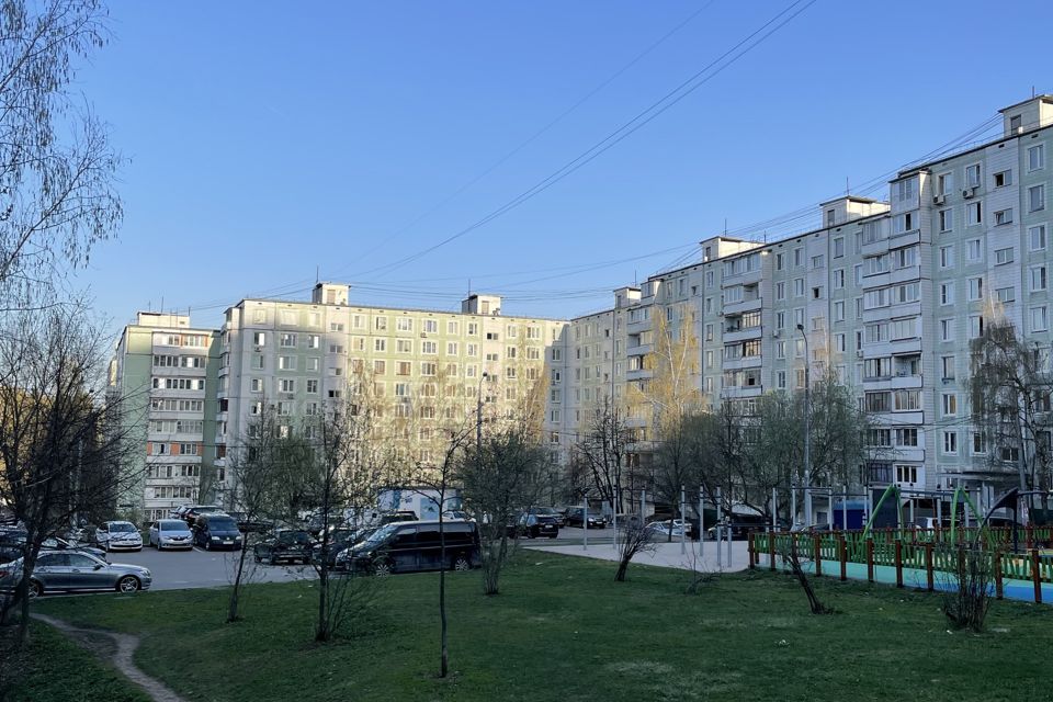 Продаётся 3-комнатная квартира, 51.2 м²
