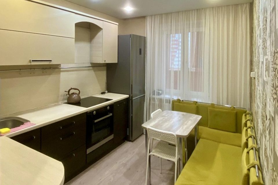 Продаётся 1-комнатная квартира, 41 м²