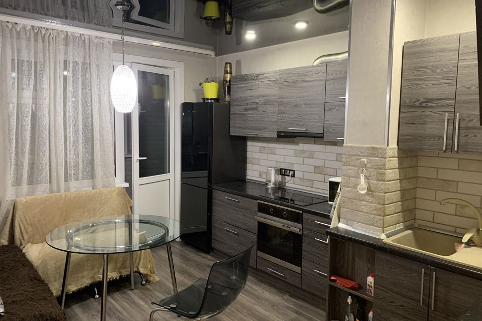 Сдаётся 2-комнатная квартира, 53 м²