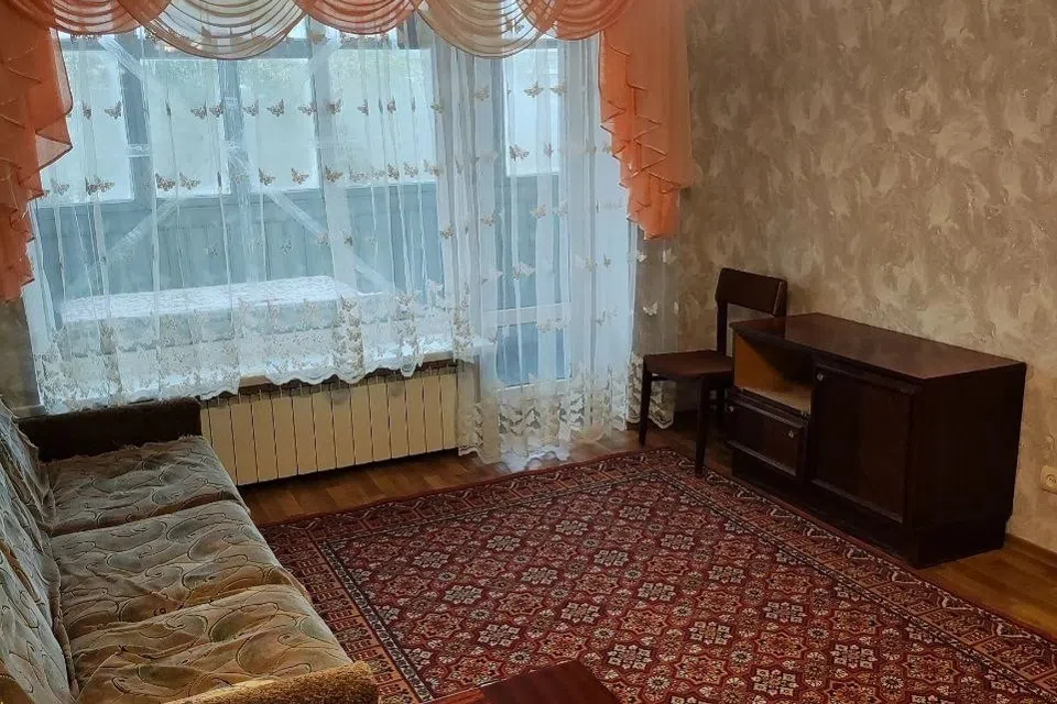 Продаётся 2-комнатная квартира, 56.2 м²