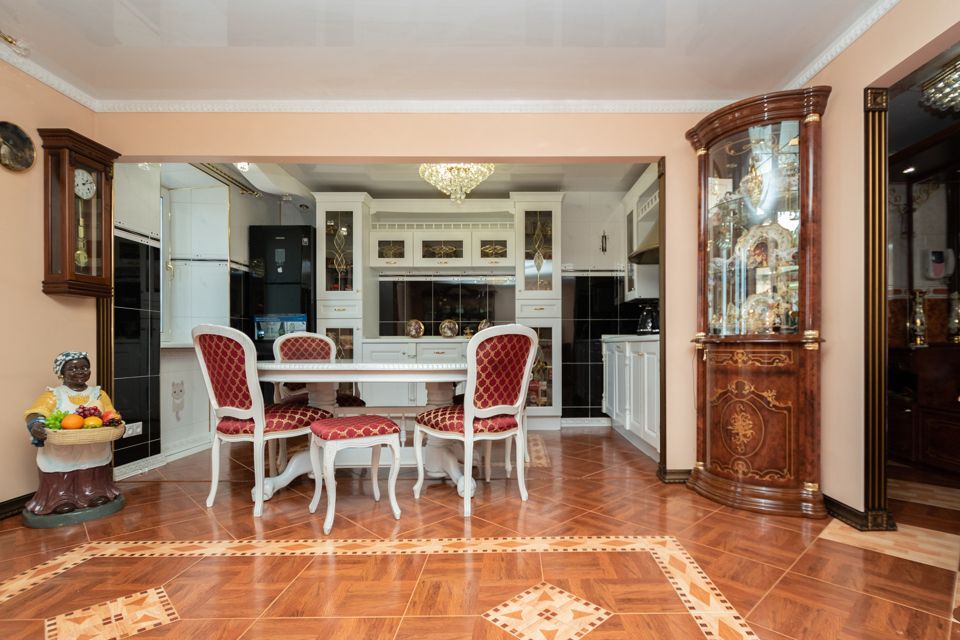 Продаётся 3-комнатная квартира, 69.4 м²