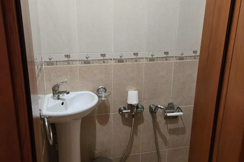 Продаётся 1-комнатная квартира, 41 м²
