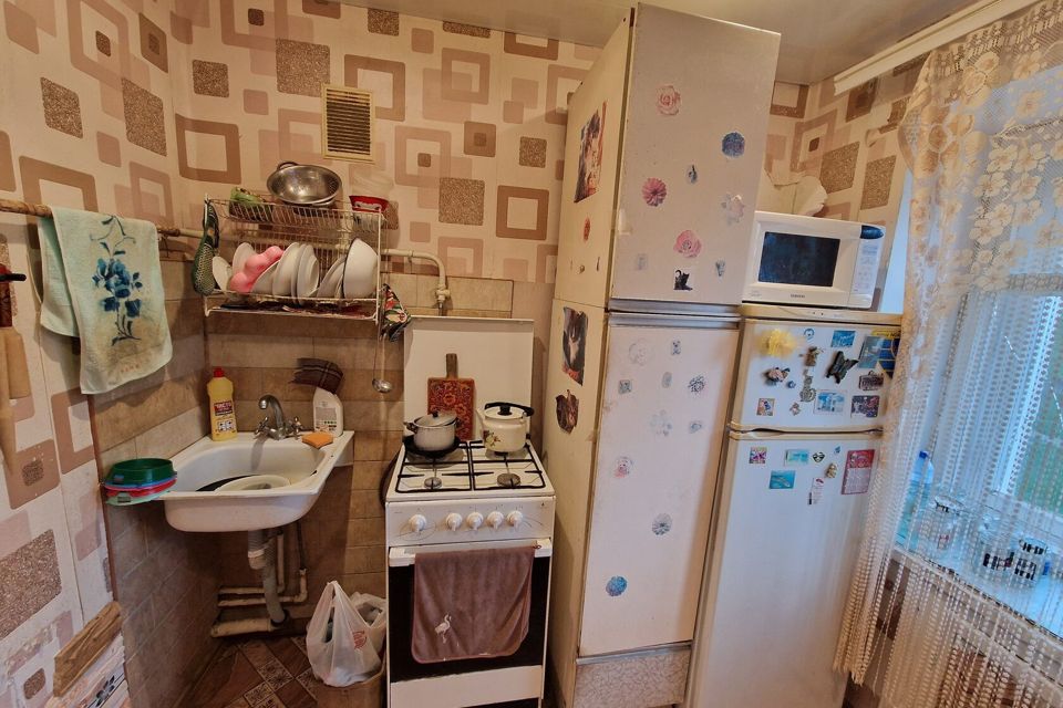 Продаётся 3-комнатная квартира, 54.3 м²
