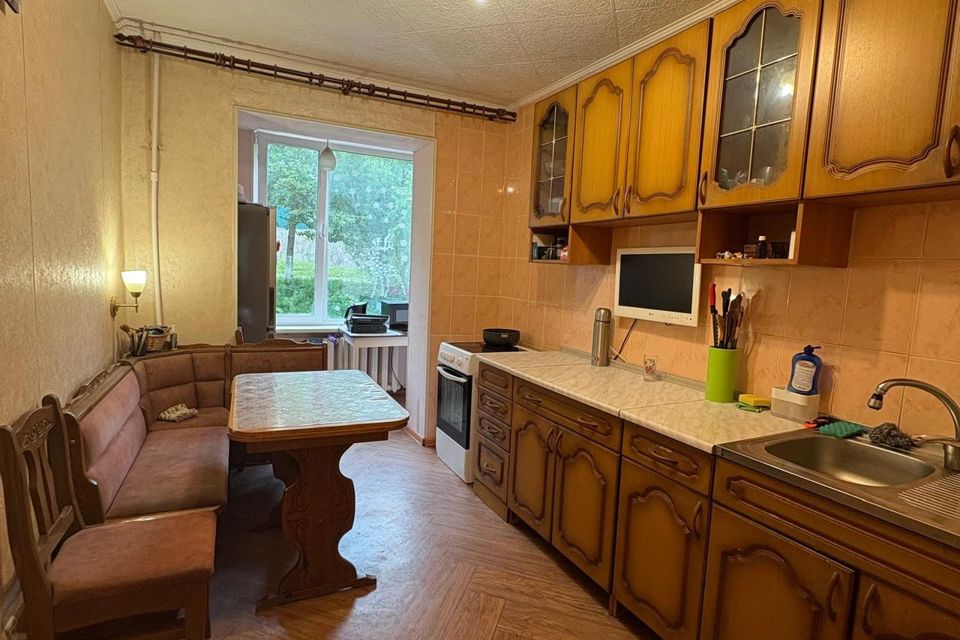 Продаётся 4-комнатная квартира, 76.2 м²