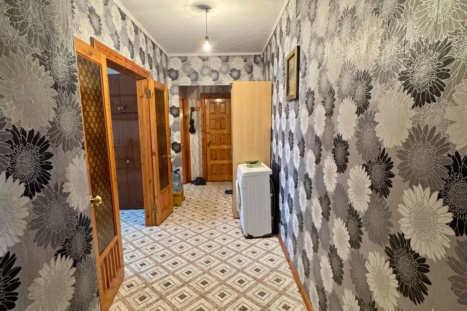 Продаётся 3-комнатная квартира, 72 м²
