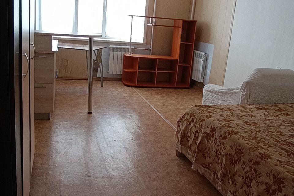 Продаётся комната в 1-комн. квартире, 25 м²