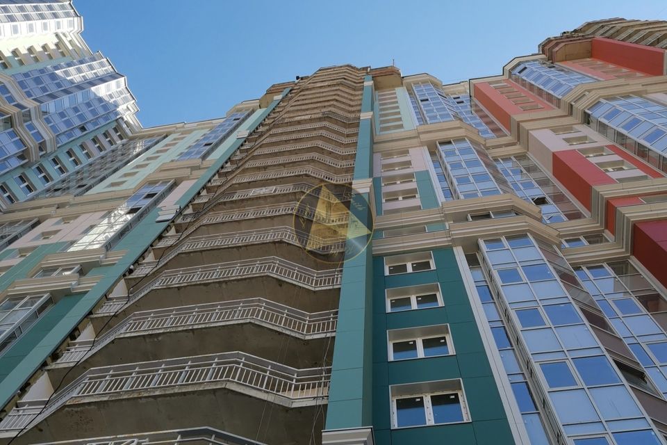Продаётся 3-комнатная квартира, 100.32 м²